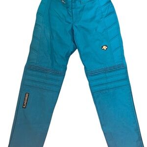 Descente Blue Cargo Pants with Water-Resistant Fabric